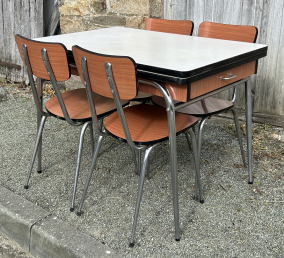 Table formica ROC, 1953, chaises et tabourets
